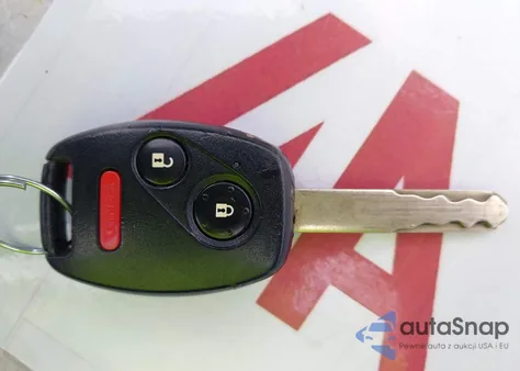 2013 Honda Fit z USA, uszkodzony, nr VIN JHMGE8H33DC079695